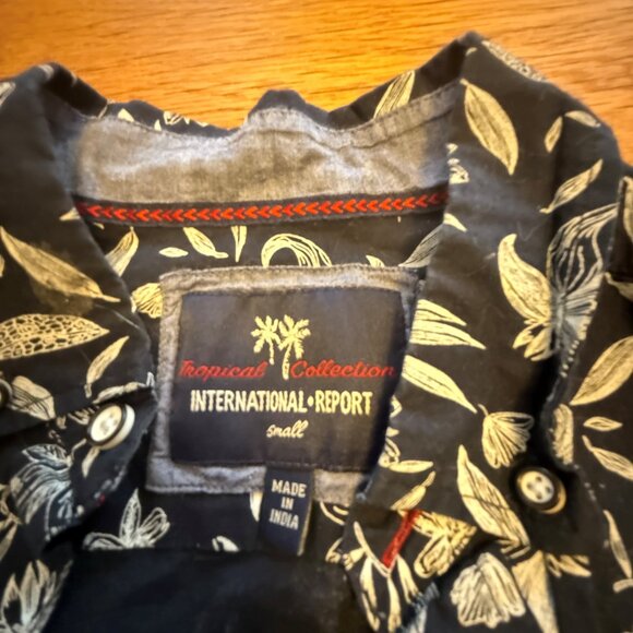 International Report Indian Cotton Shirt - Picture 2 of 3